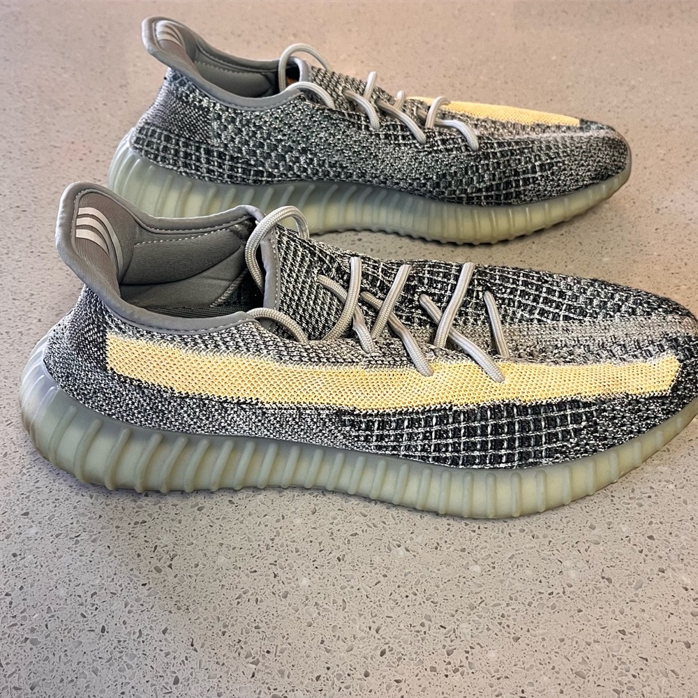 Yeezy Boost 350 V2 'Ash Blue' – Men’s Size 12
